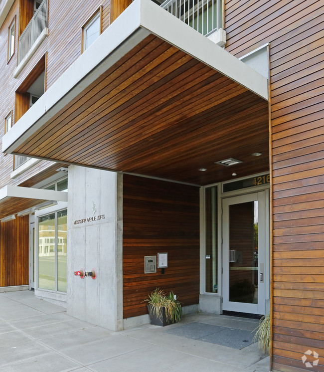 mississippi-avenue-lofts-portland-or-foto-del-edificio